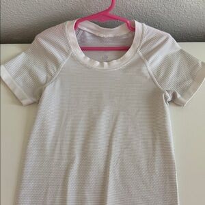 Lululemon white swiftly tech